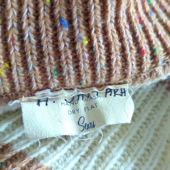 Vintage 70s Sears tan and‎ white striped rainbow cardigan sweater - Picture 2 of 10